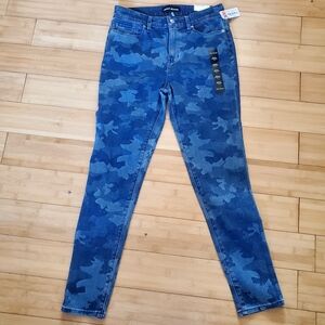 NWT DKNY camo Jeans high rise skinny ankle size 28/6